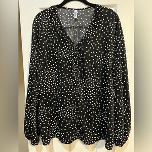 VIISHOW black polka dot blouse size XL
